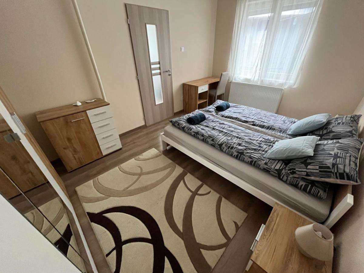 Albi Apartman Сегед Екстер'єр фото