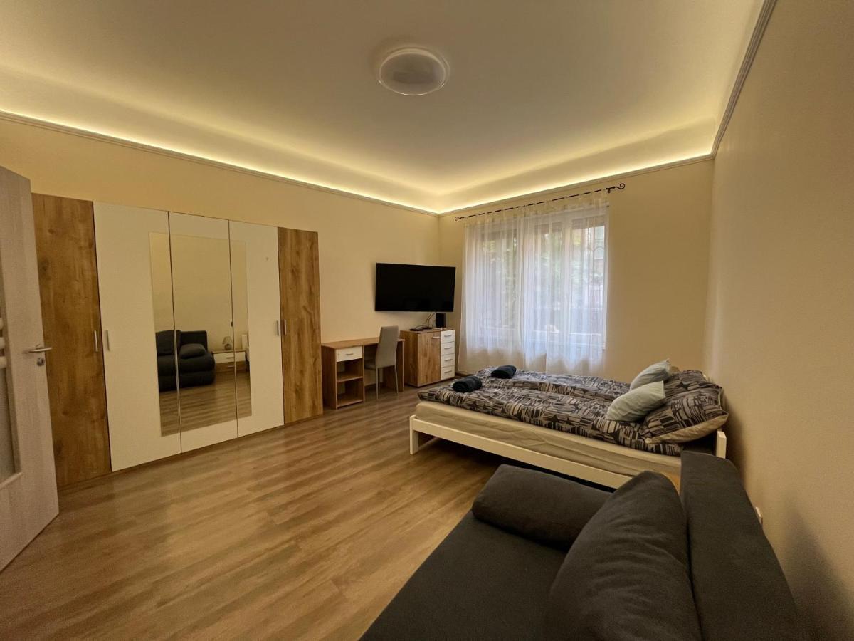 Albi Apartman Сегед Екстер'єр фото