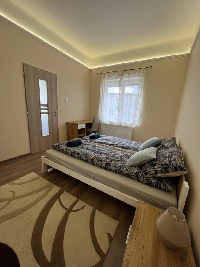 Albi Apartman Сегед Екстер'єр фото